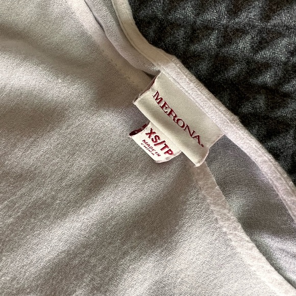 Beautiful flowy white blouse - Picture 7 of 7